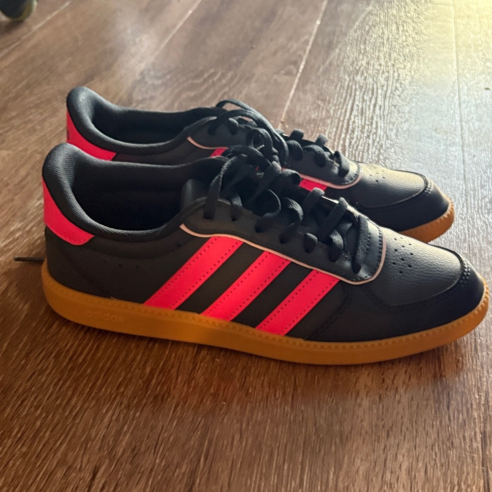 adidas Black Sneakers with Hot Pink Stripes and Gum Sole